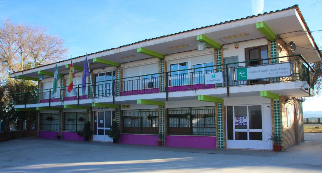 Colegio 'San José Artesano' de Torreblascopedro que podría perder una clase de educación infantil el próximo curso Colegio 'San José Artesano' de Torreblascopedro que podría perder una clase de educación infantil el próximo curso