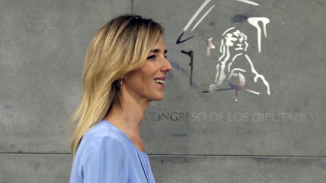 "Lo que está pasando en Navarra es una abdicación definitiva del PSOE de un consenso ético"
