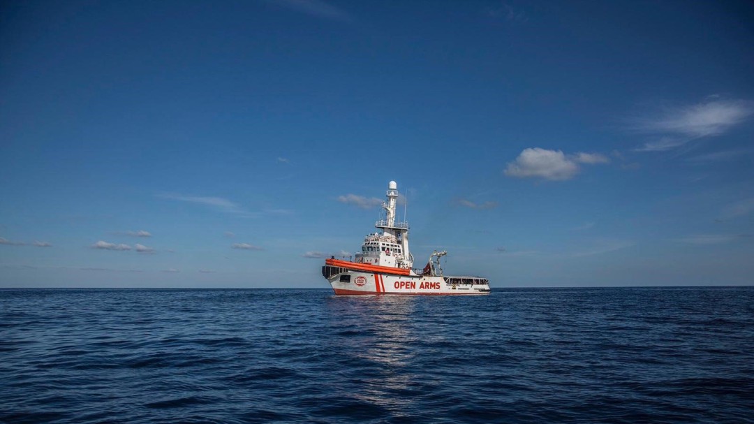 Extremadura se ofrece a colaborar en la acogida de migrantes del barco Open Arms