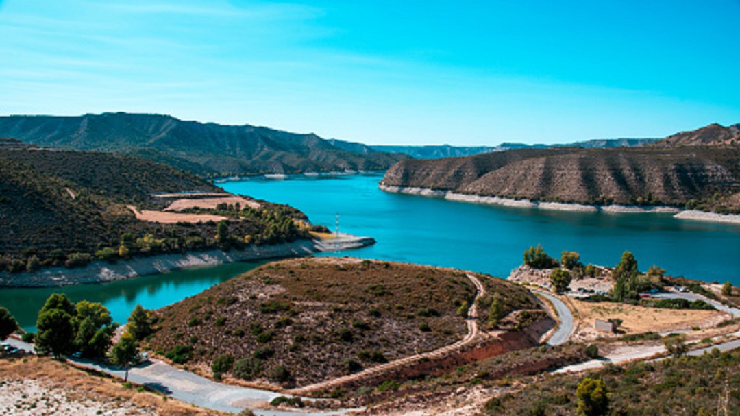 Los embalses de la cuenca del Ebro aguantan la falta de lluvias con la vista puesta en otoño