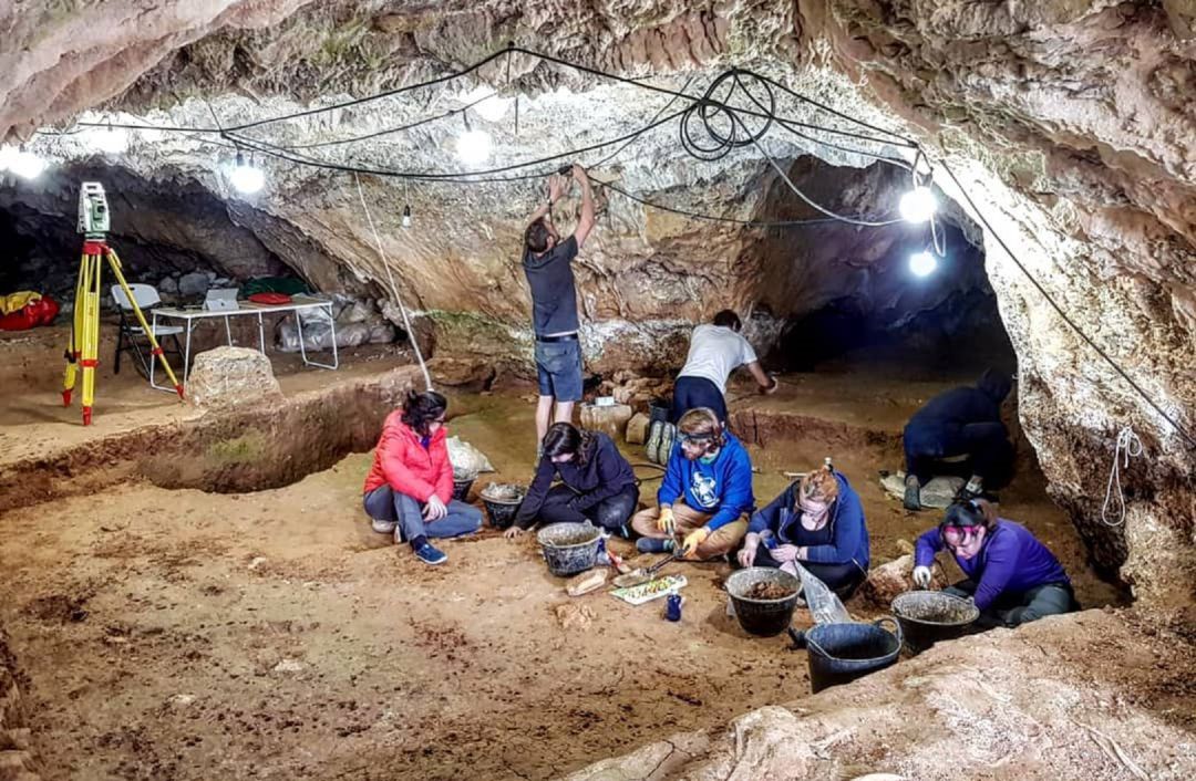 Yacimiento neandertales: Prado Vargas permitirá conocer mejor a los neandertales Yacimiento neandertales: Prado Vargas permitirá conocer mejor a los neandertales