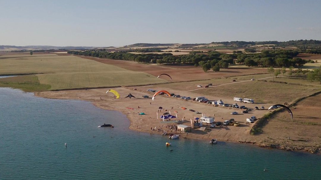 Valverde de Júcar ofrece su playa en el embalse de Alarcón a toda la provincia