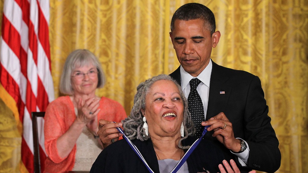 Muere Toni Morrison, primera mujer negra que ganó el Nobel