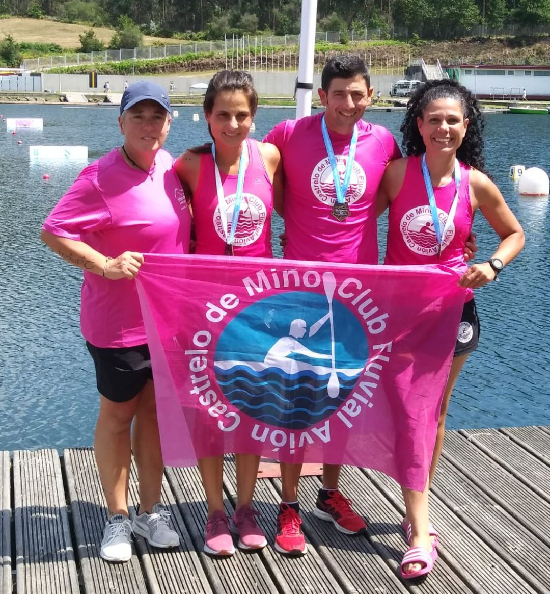 Siete medallas en distintas categorías por edades para los piragüistas ourensanos en el campeonato gallego máster Siete medallas en distintas categorías por edades para los piragüistas ourensanos en el campeonato gallego máster