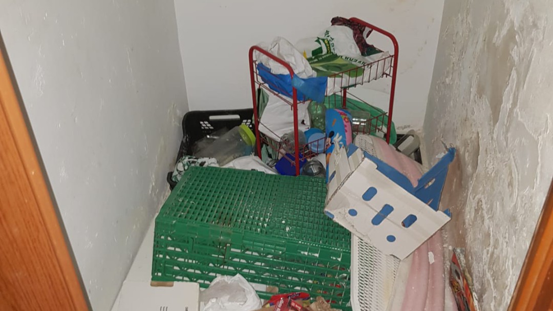 Desmantelan un piso alquilado en la plaza de San Jerónimo