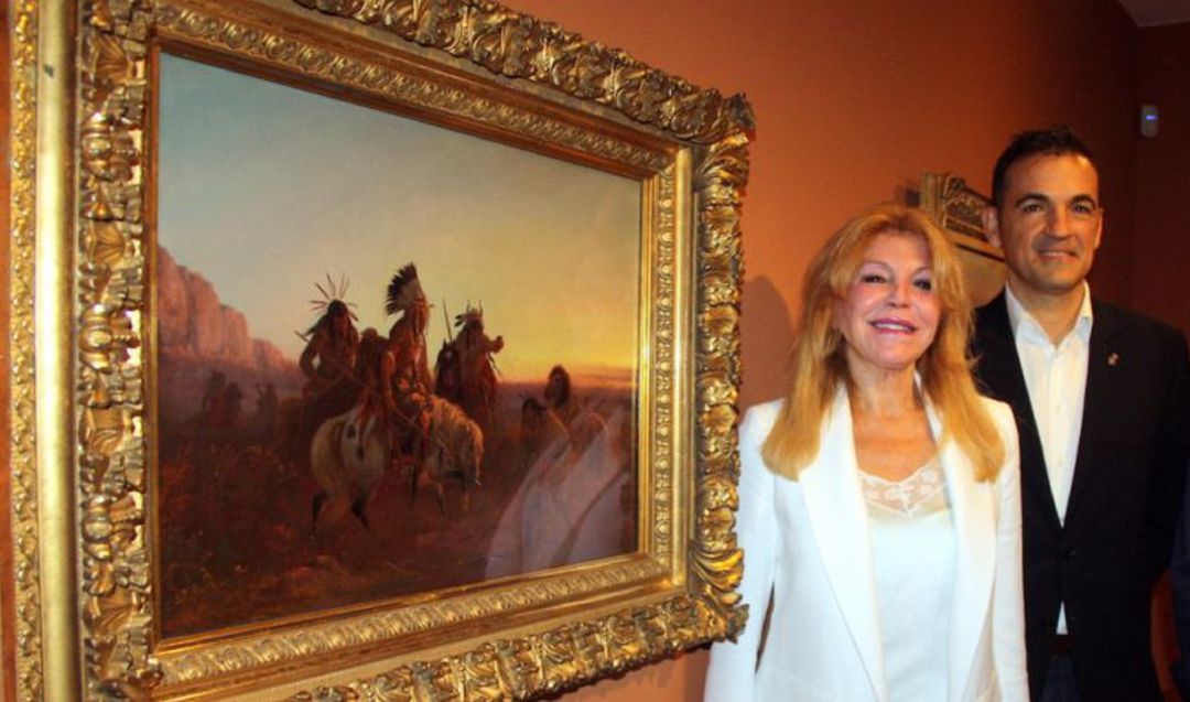 La baronessa Thyssen amb l'alcalde de Sant Feliu de Guíxols en una imatge d'arxiu La baronessa Thyssen amb l'alcalde de Sant Feliu de Guíxols en una imatge d'arxiu