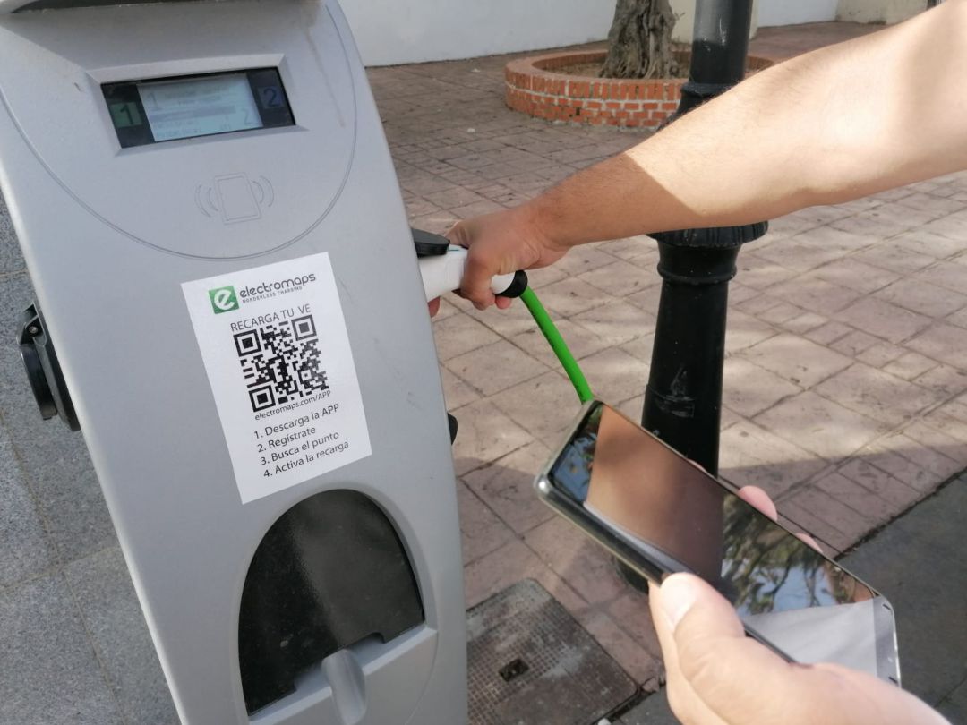 Punto de recarga para vehículos eléctricos Punto de recarga para vehículos eléctricos