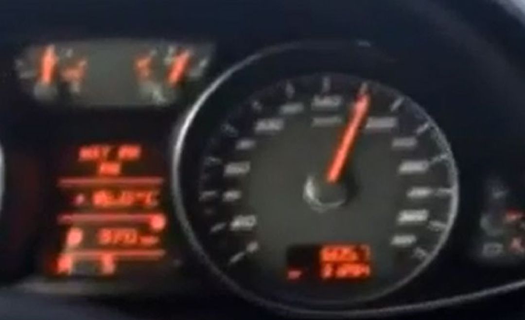 Guardia Civil busca a una persona que fue grabada cuando circulaba a 210 km/h en la AP-7 Guardia Civil busca a una persona que fue grabada cuando circulaba a 210 km/h en la AP-7