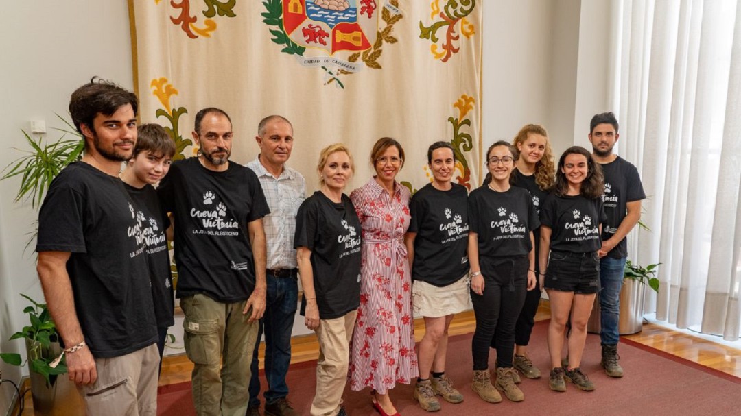 El grupo de paleontólogos de Cueva Victoria en Cartagena hallan más de tres mil microfósiles