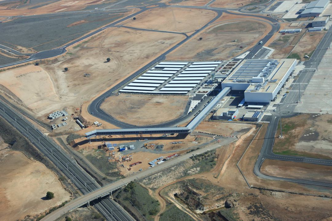 El aeropuerto de Ciudad Real ultima su puesta en marcha El aeropuerto de Ciudad Real ultima su puesta en marcha