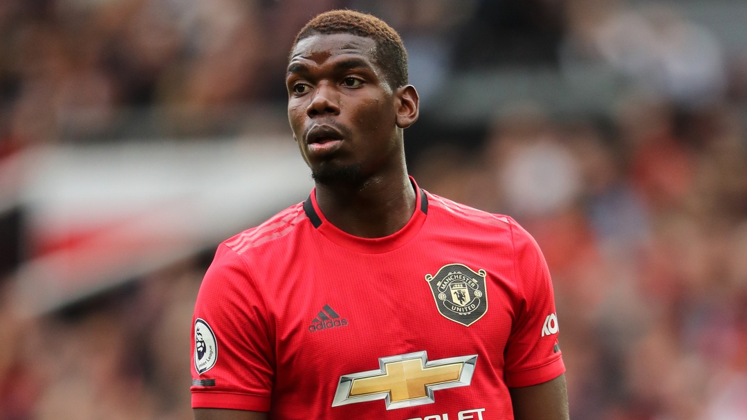 Pogba y Rashford lideran al Manchester United a la primera victoria de la temporada