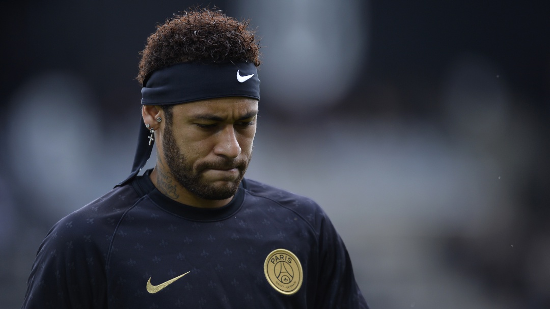 Luis Fernández: "El que recupere a Neymar lo tendrá con una motivación extra porque querrá callar bocas"