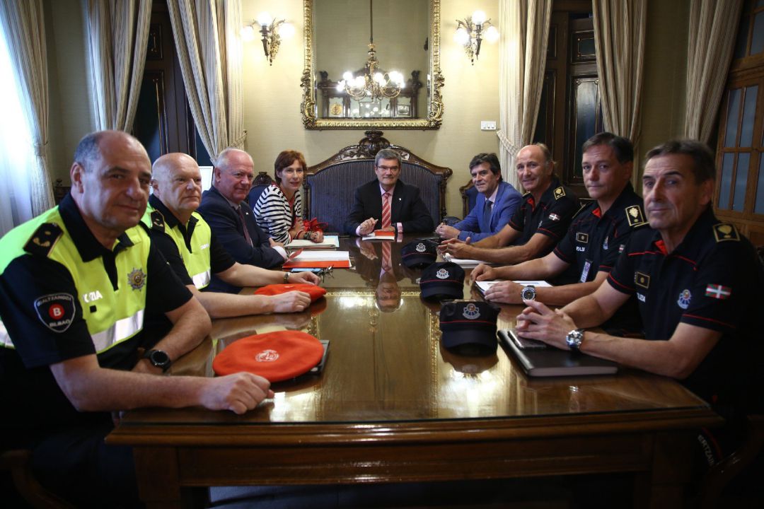 Reunión de preparación del dispositivo de seguridad de Aste Nagusia Reunión de preparación del dispositivo de seguridad de Aste Nagusia