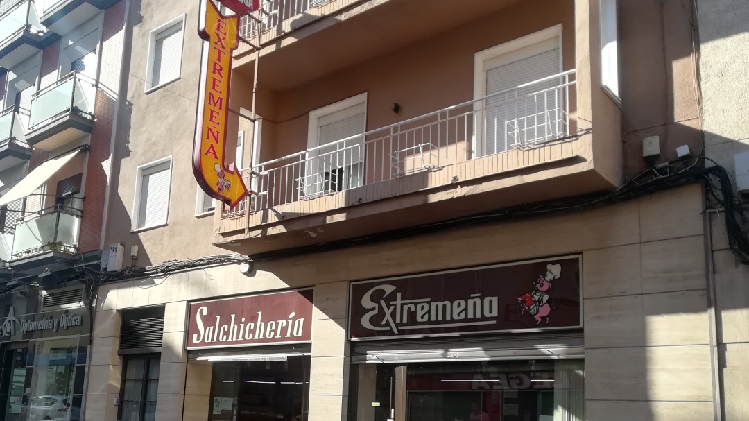 Salchichería Extremeña echa el cierre tras 71 años de actividad