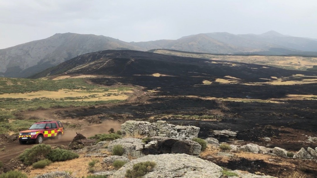 Estudiantes de Bellas Artes inmortalizan el Puerto de la Morcuera tras el incendio
