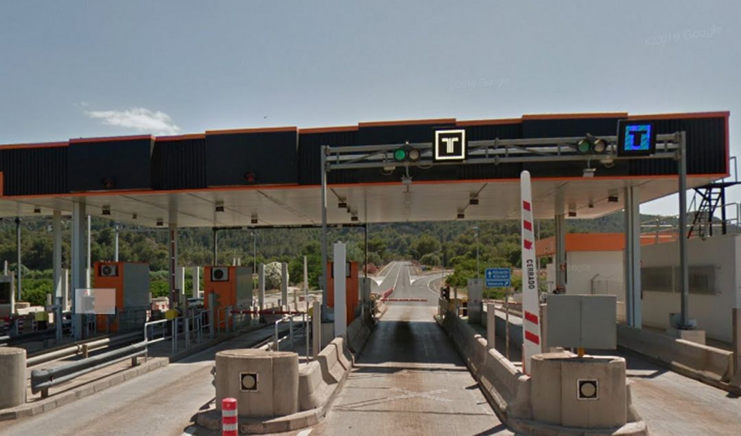 Salida de la AP-7. Salida de la AP-7.