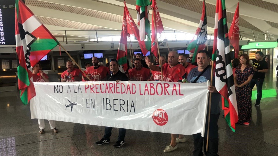 Sin acuerdo entre trabajadores e Iberia para terminar con los paros