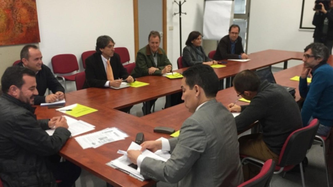El comité de expertos de los fosfoyesos introducirá estudios sobre los efectos de las balsas en la salud