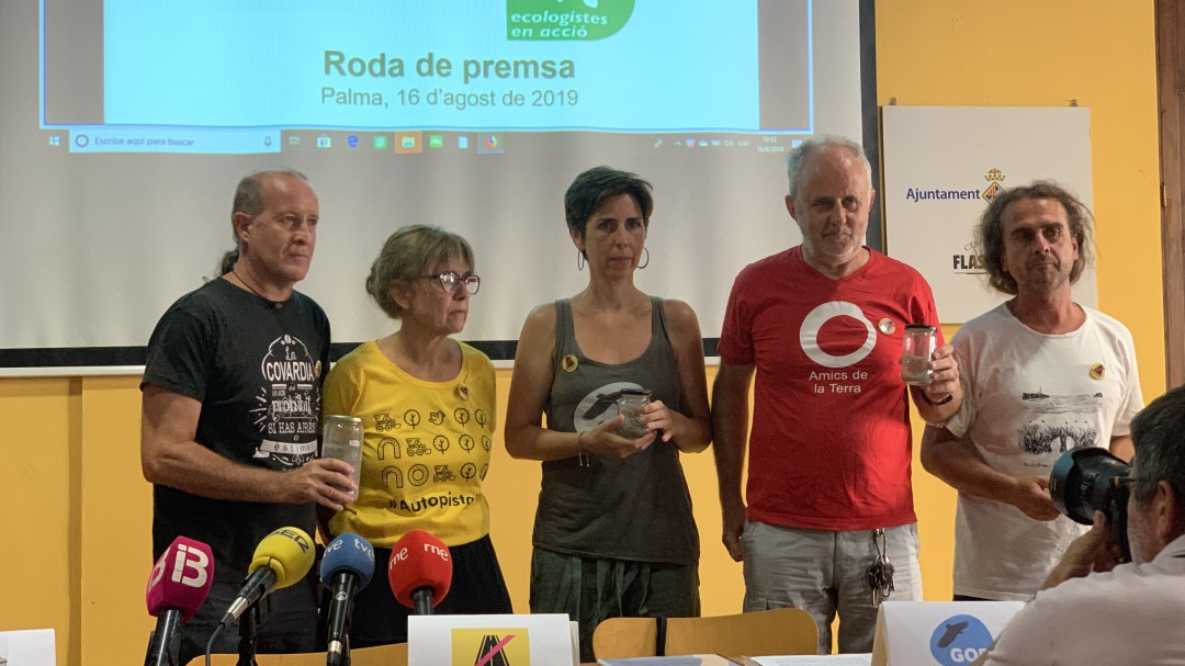 Ecologistas denuncian el uso de escorias peligrosas en la construcción de la autopista Llucmajor-Campos