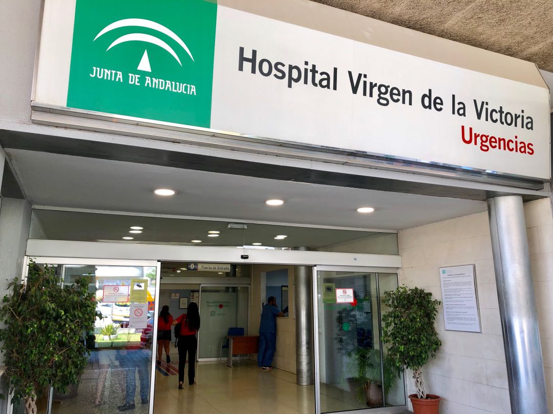 Entrada de las urgencias del Hospital Virgen de la Victoria. Entrada de las urgencias del Hospital Virgen de la Victoria.