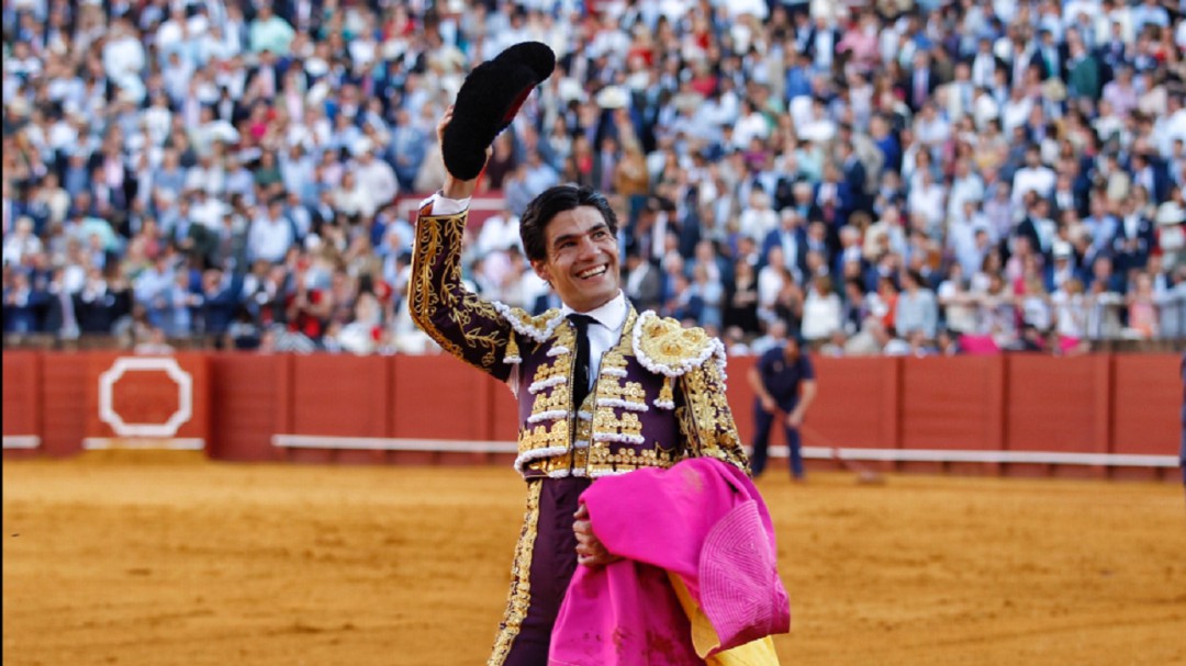 Pablo Aguado causa baja en Málaga por una lesión en el hombro derecho