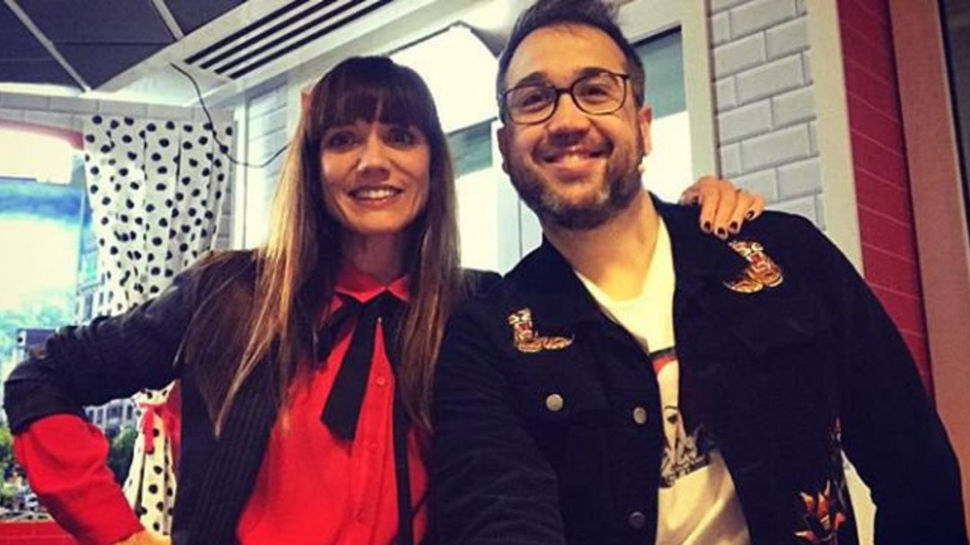 Anibal Gómez: "disfruto tanto actuando, como de DJ o en mi grupo"