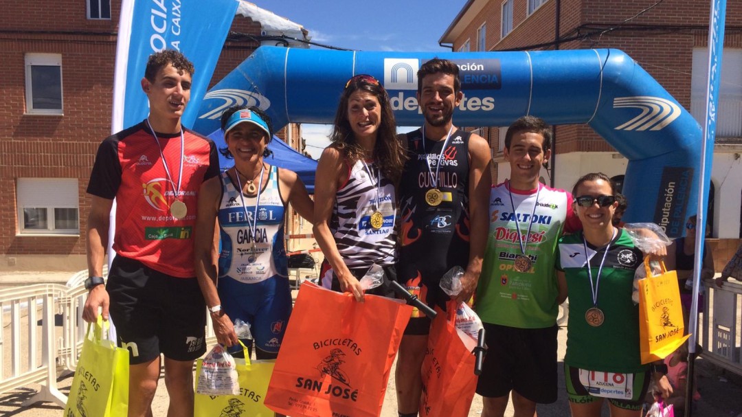 Alfonso Izquierdo, campeón regional de Triatlón Olímpico