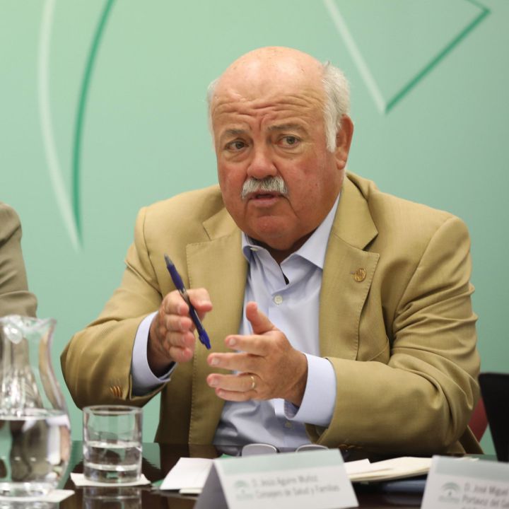 Jesús Aguirre, consejero de Sanidad de Andalucía: "No sabemos cómo se ha contaminado la carne mechada"