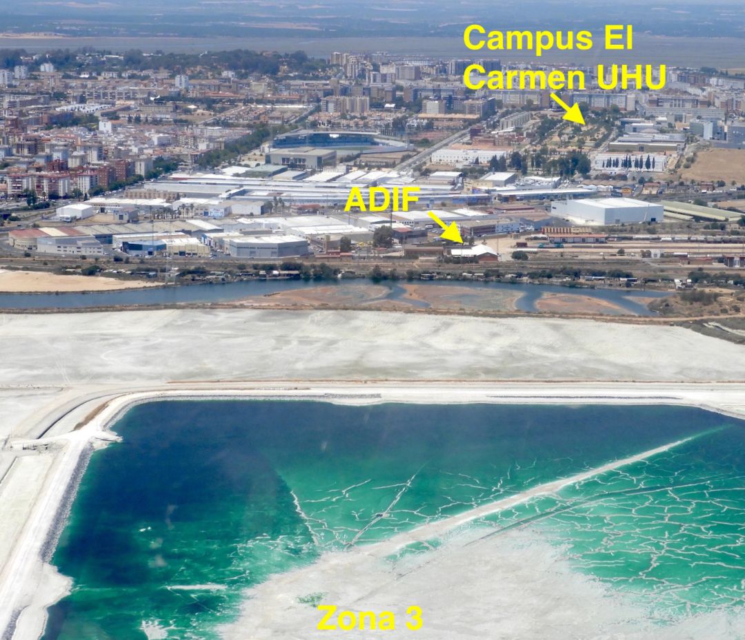 Imagen área de las balsas de fosfoyesos. Imagen área de las balsas de fosfoyesos.