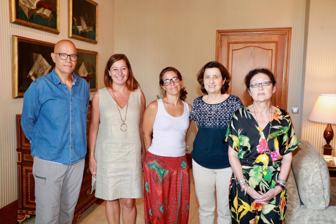 "A Balears acollim" pide al Govern que mantenga su ofrecimiento para acoger a los migrantes "A Balears acollim" pide al Govern que mantenga su ofrecimiento para acoger a los migrantes
