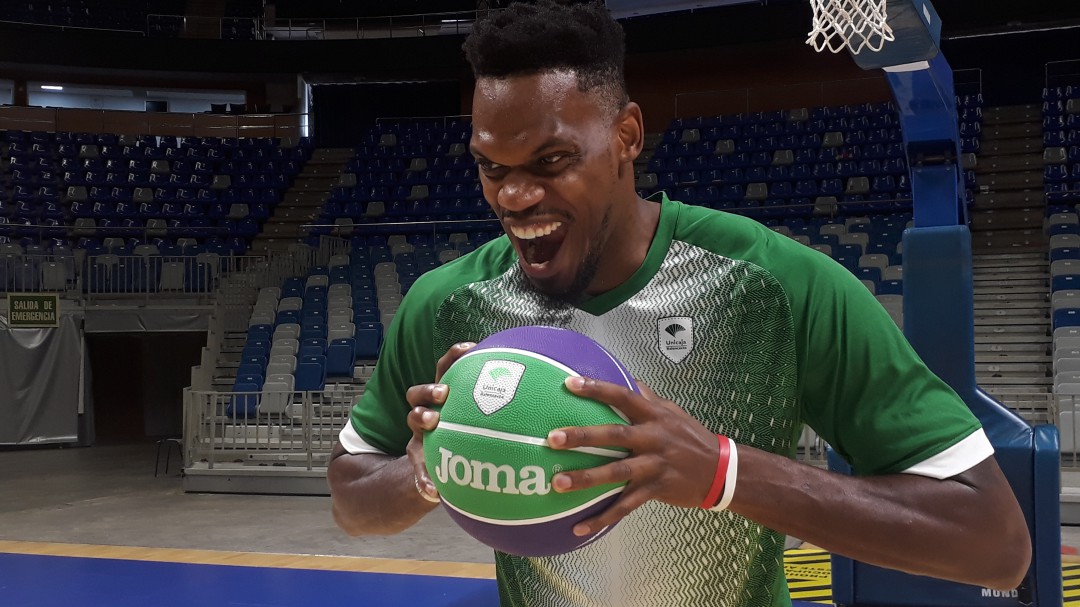 Frank Elegar: "El objetivo es ganarlo todo"