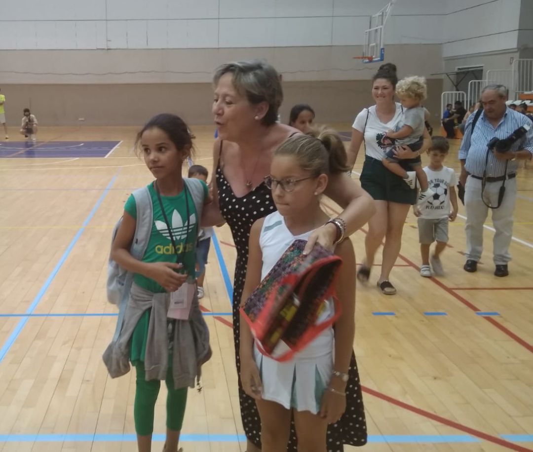 Momento de la recepción del programa "Vacaciones en Paz" 2019 en Linares. Momento de la recepción del programa "Vacaciones en Paz" 2019 en Linares.
