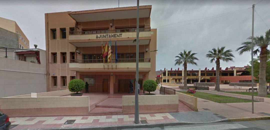 Fachada del Ayuntamiento de El Campello Google Maps Fachada del Ayuntamiento de El Campello Google Maps