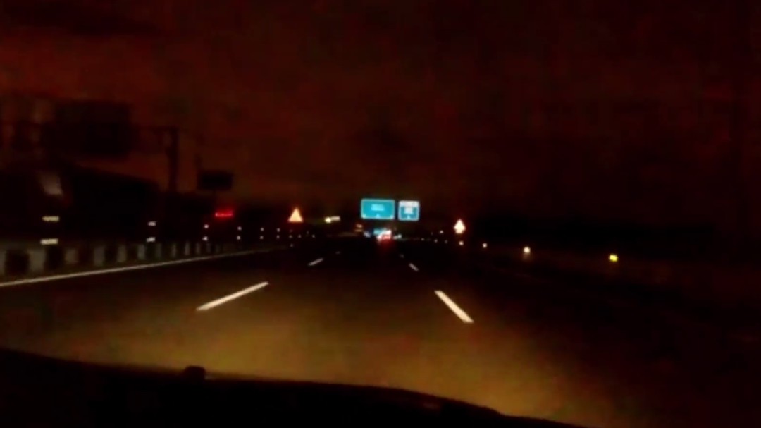 Fomento repara la avería que ha dejado a oscuras la entrada a Valencia por la A-3 durante cinco meses