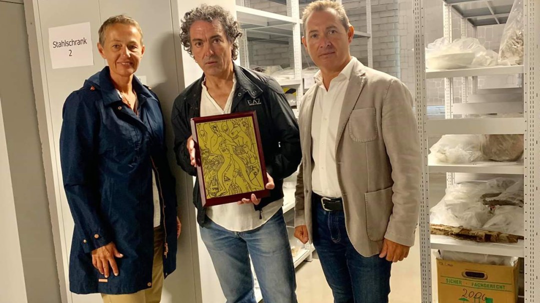 Reponen la obra homenaje a los asesinados en Mauthausen tras retirarla por "indecente"