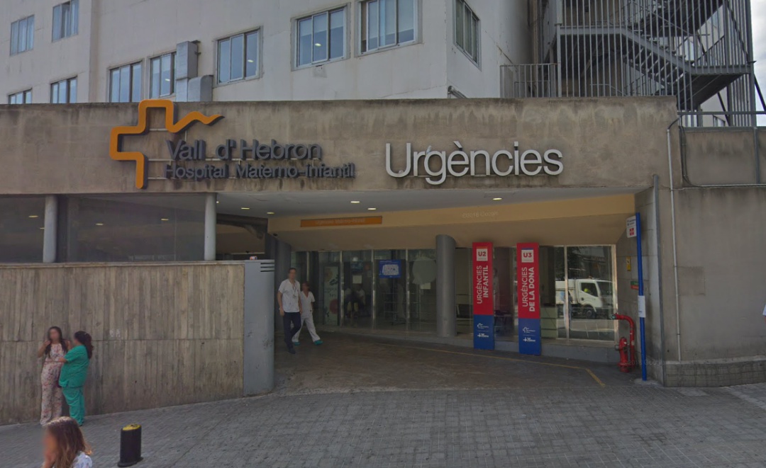 Imagen del acceso al servicio de urgencias del hospital materno-infantil de Vall d'Hebron, en Barcelona Imagen del acceso al servicio de urgencias del hospital materno-infantil de Vall d'Hebron, en Barcelona