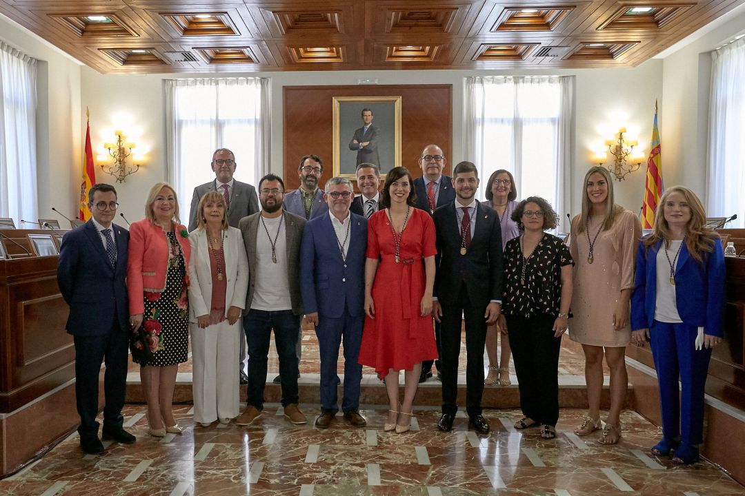 Gobierno de Gandia tras el pleno de investidura e inicio de la nueva legislatura. Gobierno de Gandia tras el pleno de investidura e inicio de la nueva legislatura.