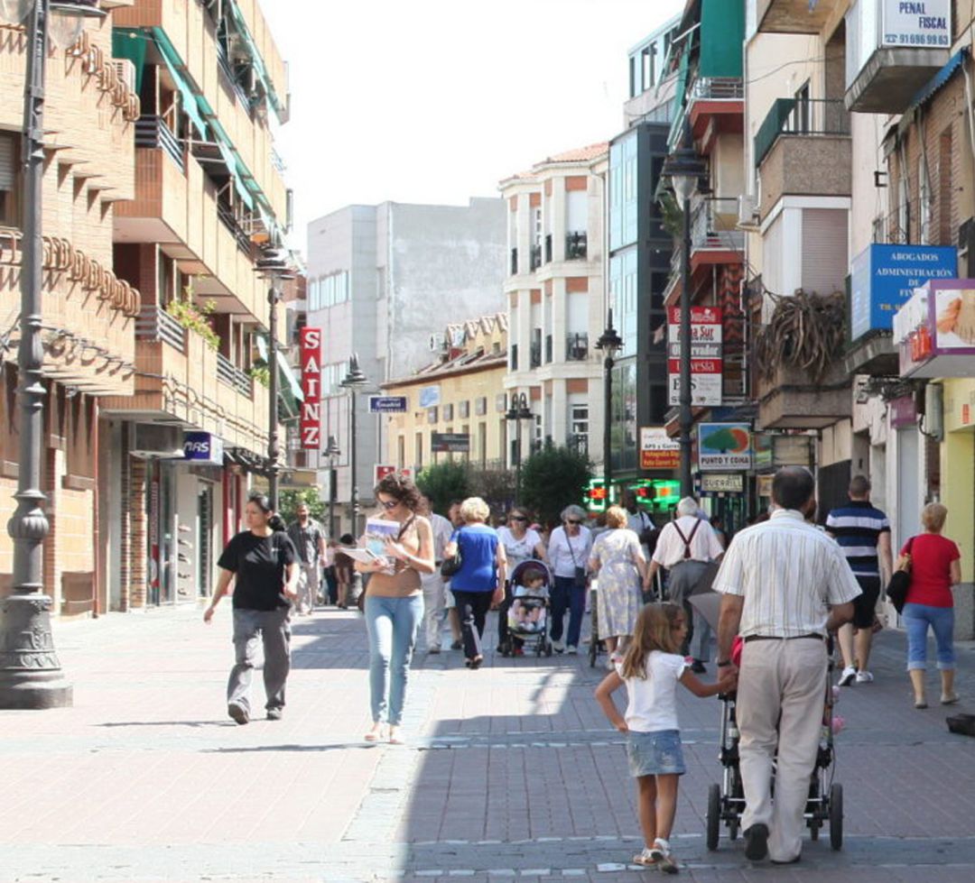 El ayuntamiento de Getafe contó con la participación de asociaciones y diferentes colectivos en la elaboración de la ordenanza y posteriormente se aprobó en pleno. El ayuntamiento de Getafe contó con la participación de asociaciones y diferentes colectivos en la elaboración de la ordenanza y posteriormente se aprobó en pleno.