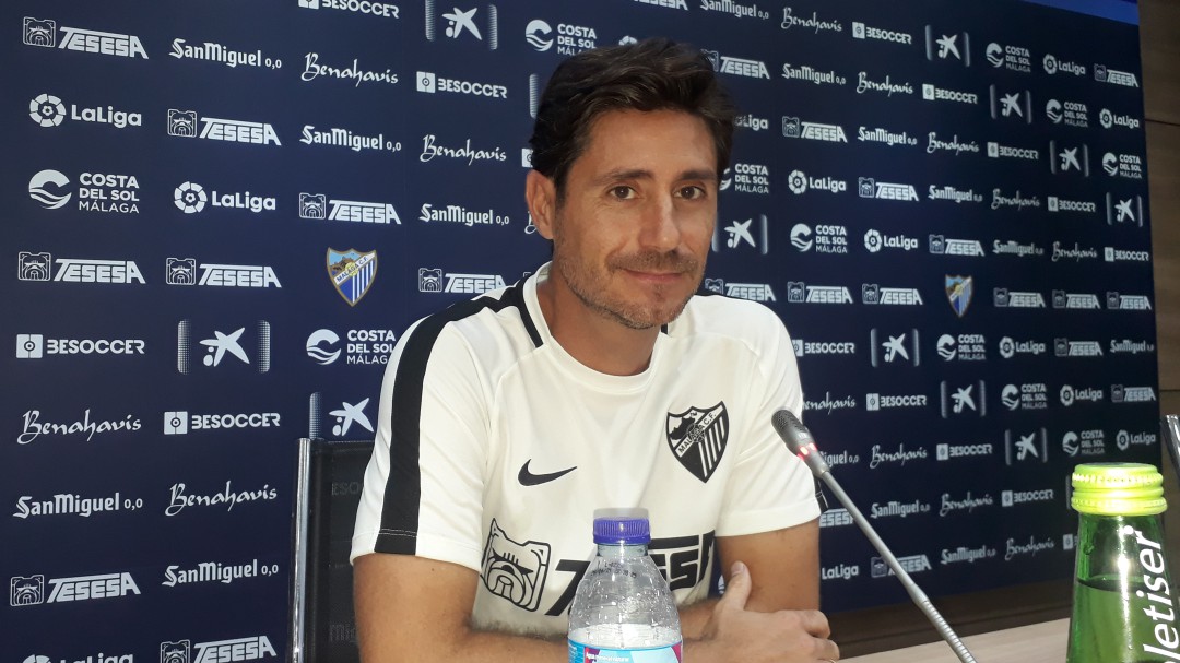 Víctor: "No tenemos certezas de nuevos fichajes ni inscripciones"