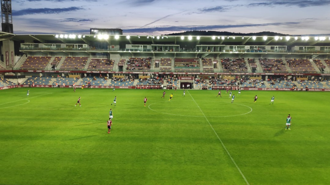 El Pontevedra inicia la liga con una victoria