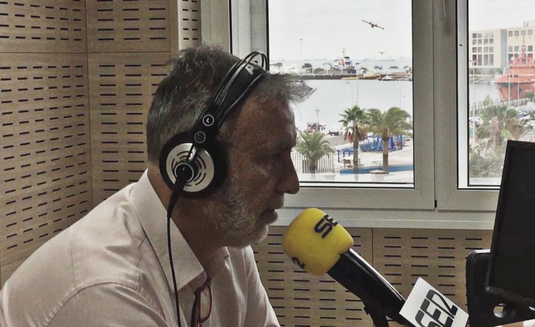 Angel Víctor Torres: "A la sociedad civil que nos eche una mano para que no quede impune" Angel Víctor Torres: "A la sociedad civil que nos eche una mano para que no quede impune"