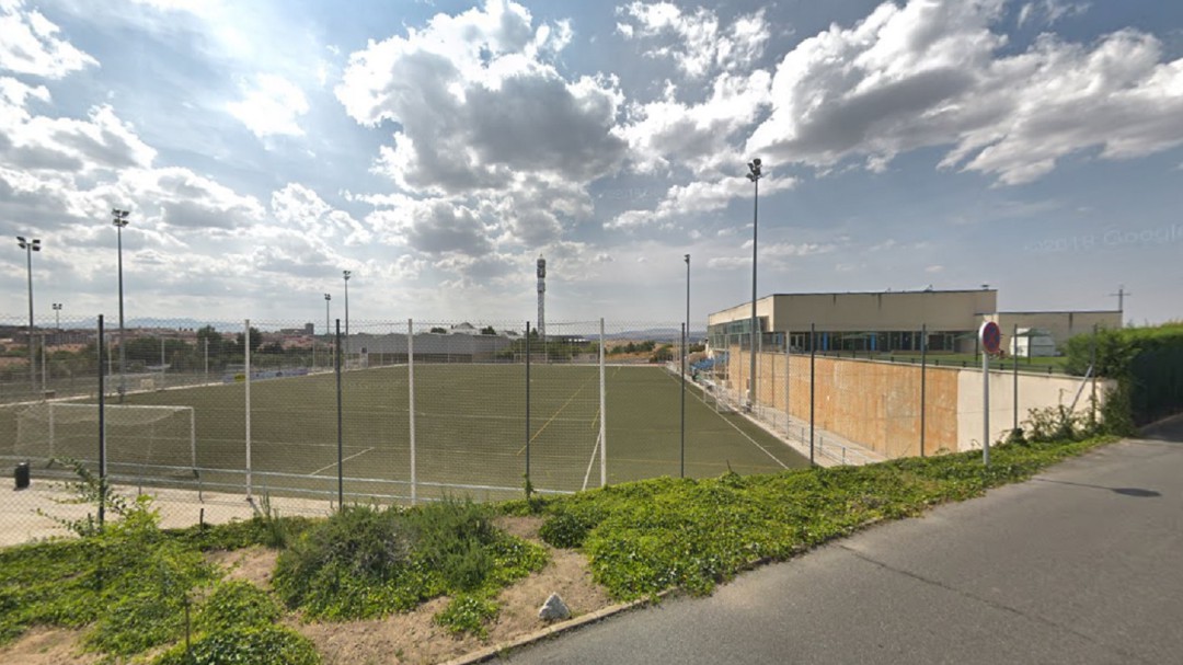 Un hombre detenido por tres robos con fuerza en las piscinas municipales de la Zona Norte