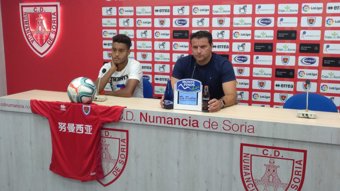 Antonio Otegui 'El Deseado', llega por fin al Numancia