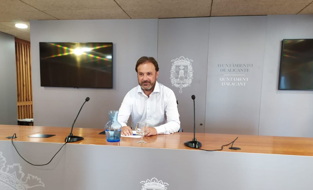 Compromís denuncia que Alicante se encuentra en "estado de emergencia absoluta" Compromís denuncia que Alicante se encuentra en "estado de emergencia absoluta"