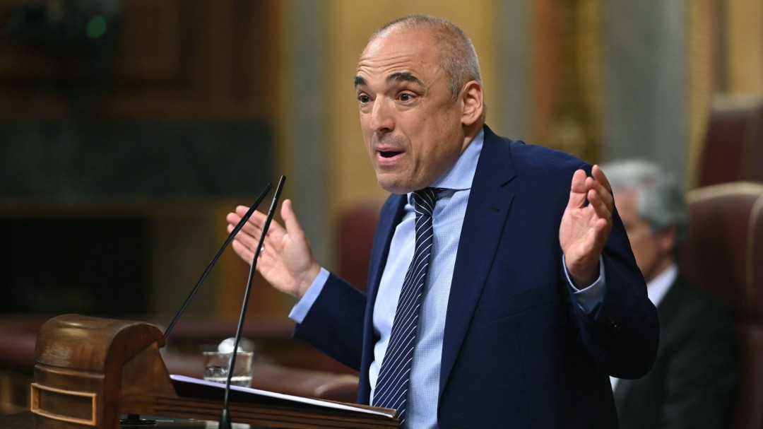 Simancas: "Es inaceptable que la derecha solo respete el resultado electoral cuando le viene bien"