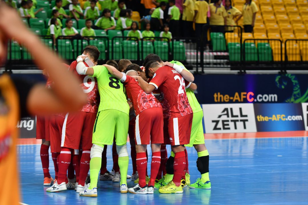 Los jugadores de ElPozo hacen piña en el partido contra Magnus Los jugadores de ElPozo hacen piña en el partido contra Magnus