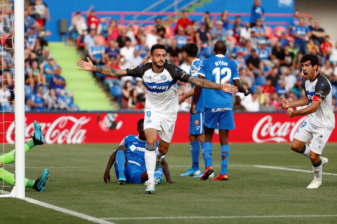 Joselu celebra el gol conseguido contra el Getafe. Joselu celebra el gol conseguido contra el Getafe.