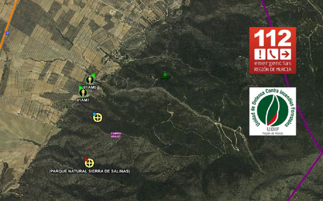 Un rayo provoca un pequeño incendio en la Sierra de las Salinas de Yecla Un rayo provoca un pequeño incendio en la Sierra de las Salinas de Yecla