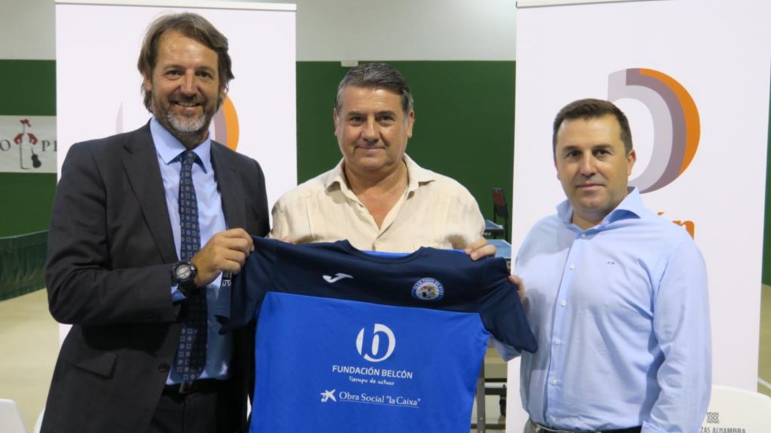 Belcón renueva con el Tenis de Mesa Jerez