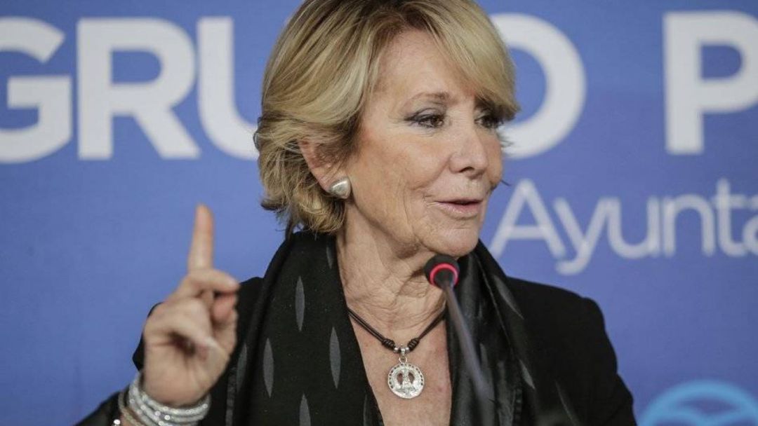 Aguirre reconoció contactos con los empresarios que confesaron que cobraron del PP en negro Aguirre reconoció contactos con los empresarios que confesaron que cobraron del PP en negro